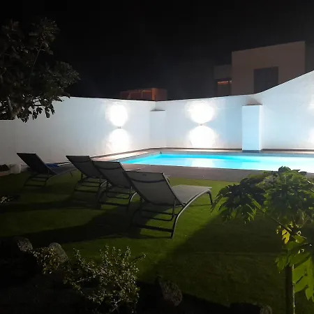 Apartamento En Puerto Del Carmen *